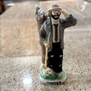Emmett Kelly Jr Hunter Figurine with Dog ornament